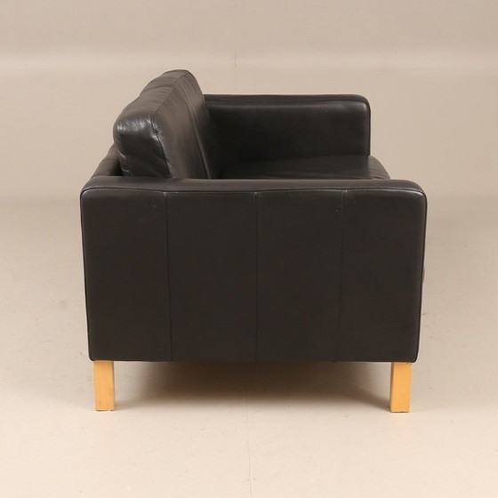 Image 1 of IKEA Karlstad zwarte leren bank uit Zweden, daterend uit 2000-2010.