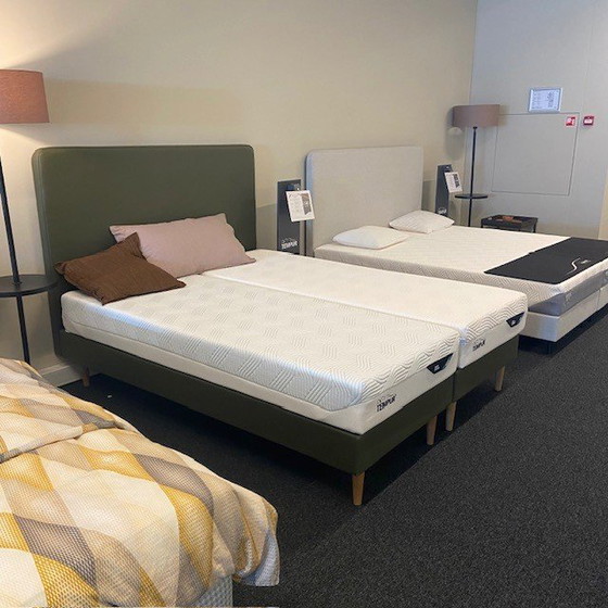 Image 1 of TEMPUR Form box spring - 160x200