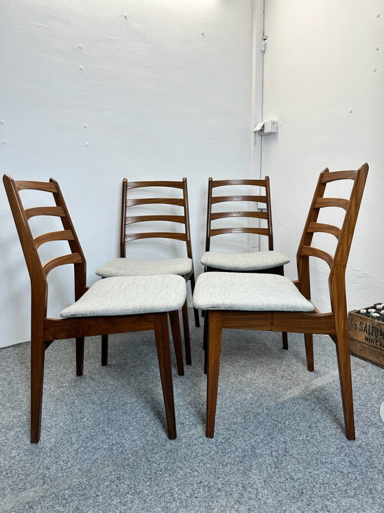 4 Chaises de salle à manger en teck Mid Century Vintage, Bois, Marron (photo 10 sur 14)