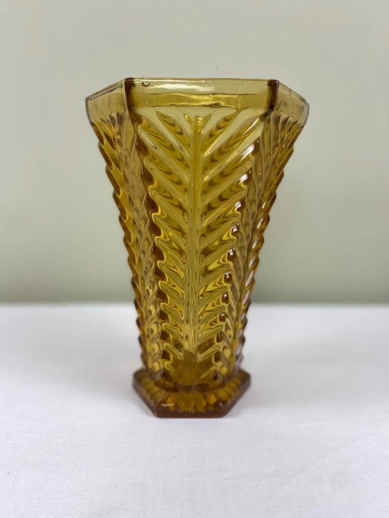 Amber Art Deco vase – Crystal, Glass (photo 7 of 7)