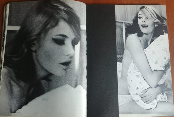 Image 1 of Five Girls Photographed by Sam Haskins. Ed. Corgi 1969