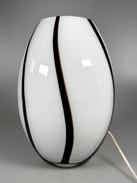 Vintage 1970s/80s glass table lamp by Volux, Italy – Plastic (photo 9 of 15)