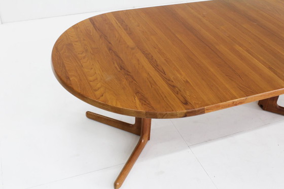 Image 1 of Table de salle à manger ronde extensible vintage danoise en bois de teck, années 1960