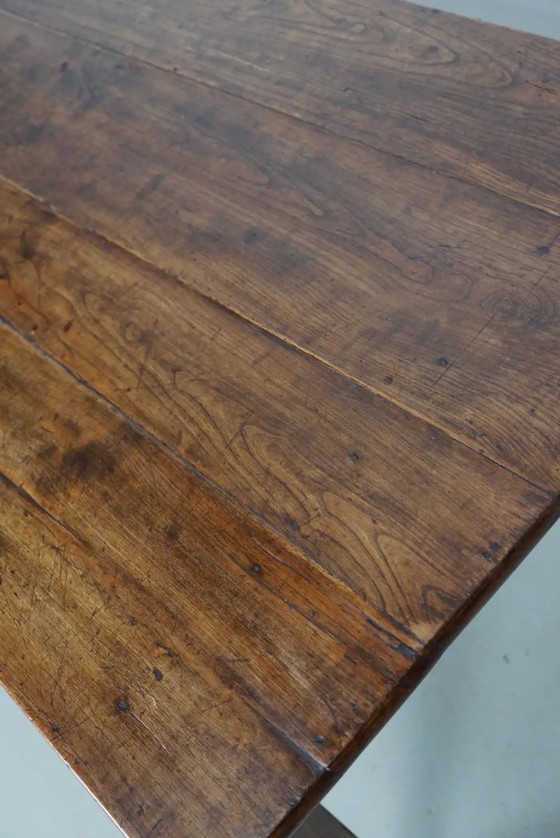 Image 1 of Table à manger rustique française ancienne en bois de fruit et de chêne, début du XXe siècle
