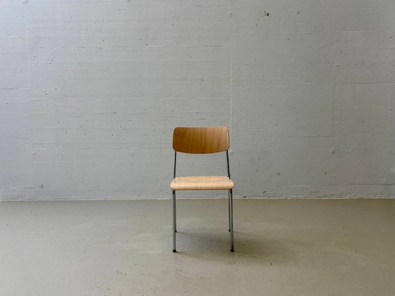Stapelbare beukenhouten stoelen met chromen poten van Reinhard – Kuipstoelen (photo 4 of 18)