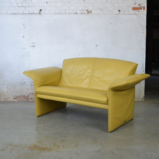 1x 2 seat Indy couch