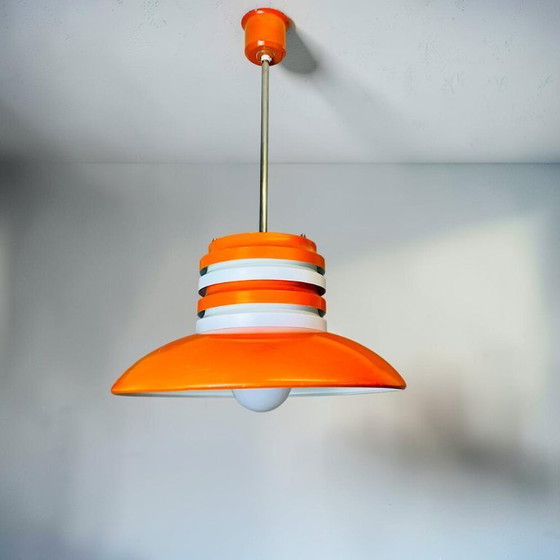 Image 1 of Grote oranje metalen eetkamerlamp in Space Age Scandinavische moderne stijl, jaren 70.