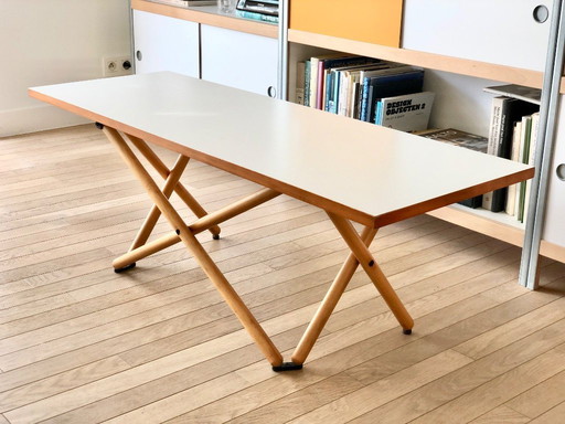 Mesa de centro posmoderna "Broomstick" (Vico Magistretti) para Alias, años 80