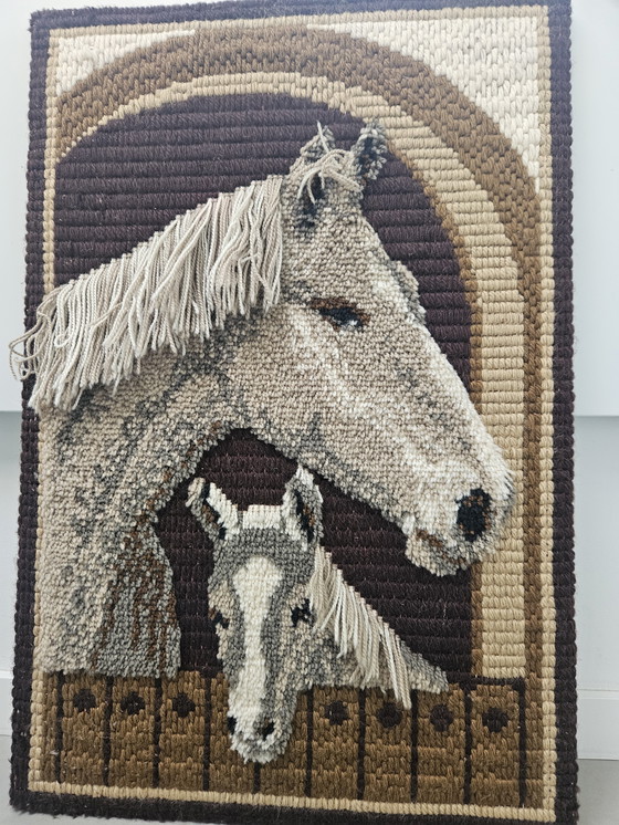 Image 1 of Vintage wandkleed Paarden