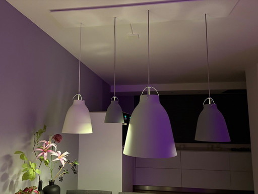 Caravaccio-Pendelleuchte: 1 große, 2 mittlere, 1 kleine