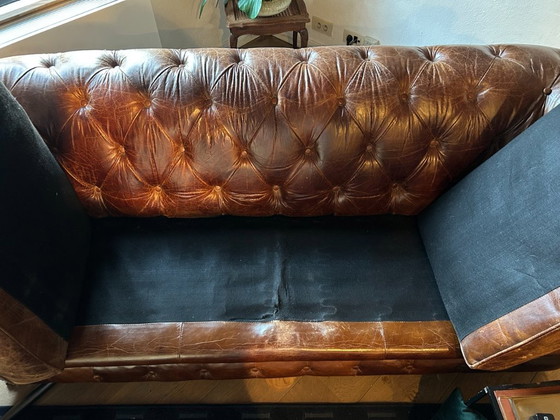 Canapé Chesterfield trois places en cuir cognac – Canapés 3 places (photo 6 of 9)
