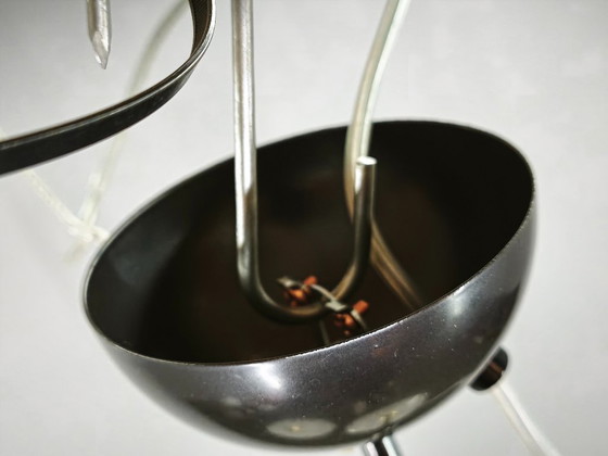 Paar Italiaanse Murano opaalglas en messing hanglampen uit de jaren 70 – Kroonluchters (photo 2 of 15)