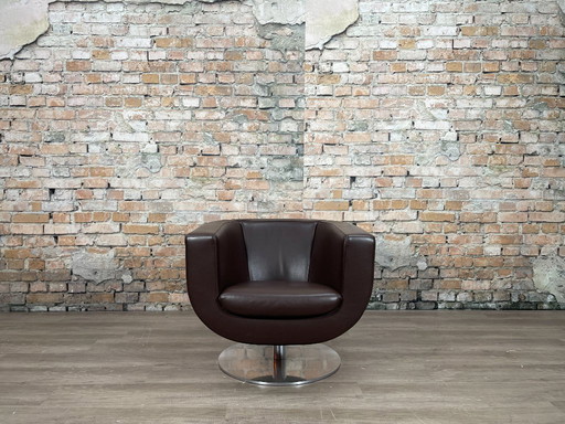 Sillón Tulipán marrón de B&amp;B Italia