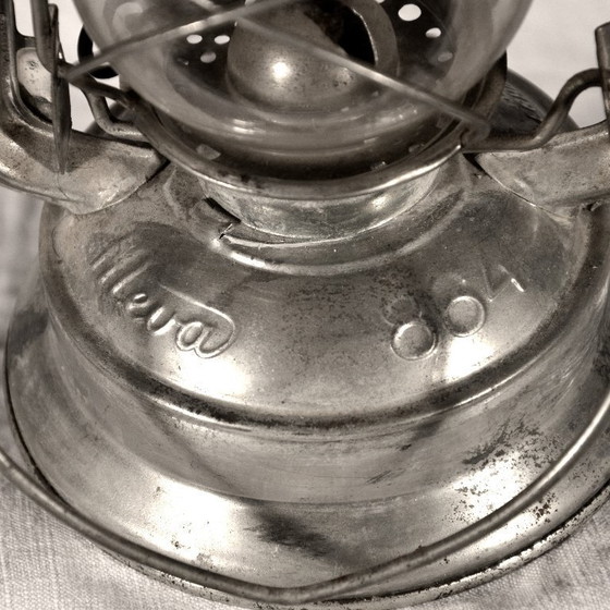Image 1 of Méva olielamp, modelnr. 864 (Tsjechië)
