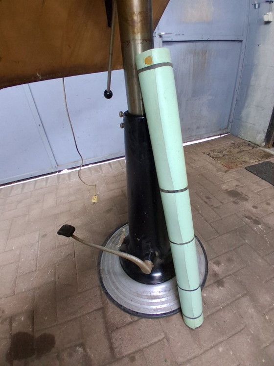 Image 1 of Vintage tekentafel met hydraulische voet