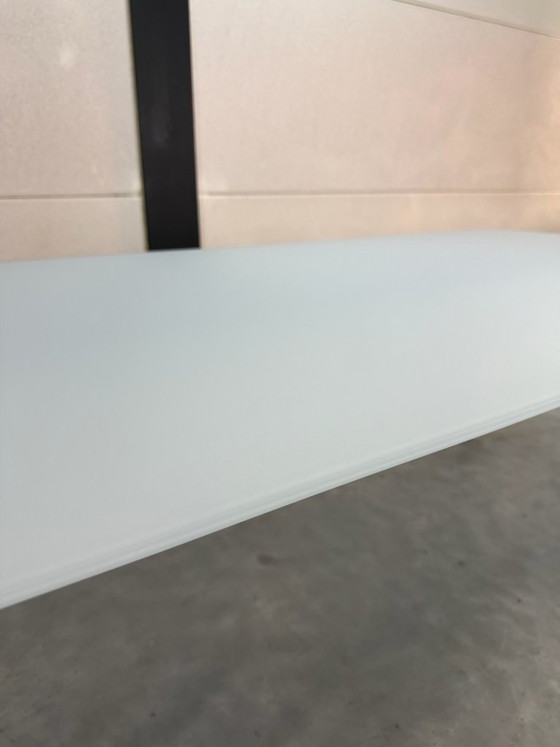 Table à manger Leolux Cameleon 200 cm - comme neuve – Tables basses, Verre (photo 7 of 10)