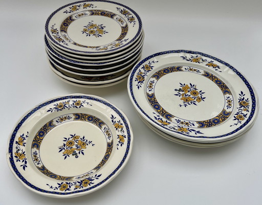 Antikes Tafelservice „Saxon Blue“ – 12 Teile, florales Muster in Blau & Gelb (Restposten)