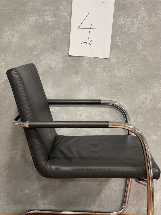 Image 1 of Thonet S60 V