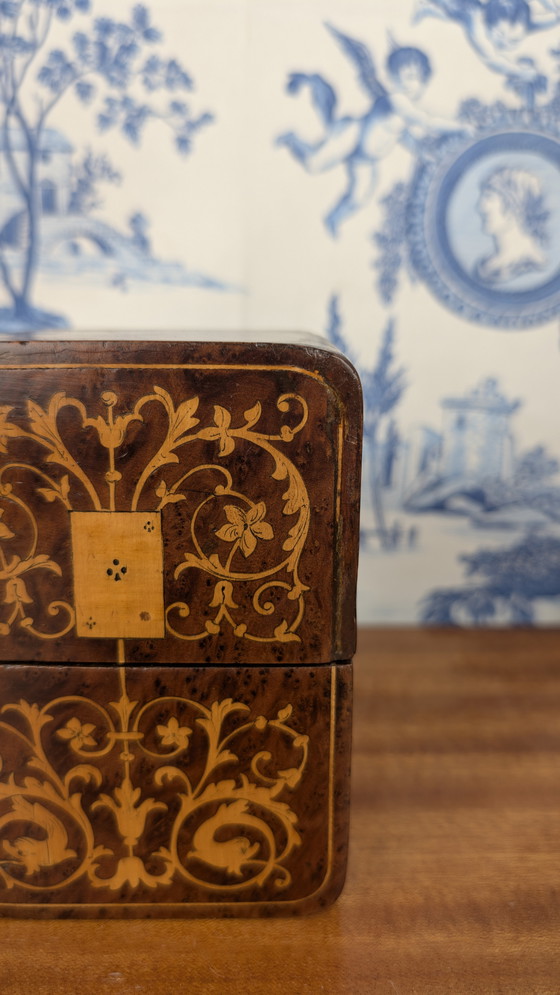 Image 1 of Porta carte in legno e intarsi, decorazione rinascimentale, periodo Napoleone III