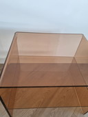 Table d'appoint vintage en plexiglas acrylique et verre fumé