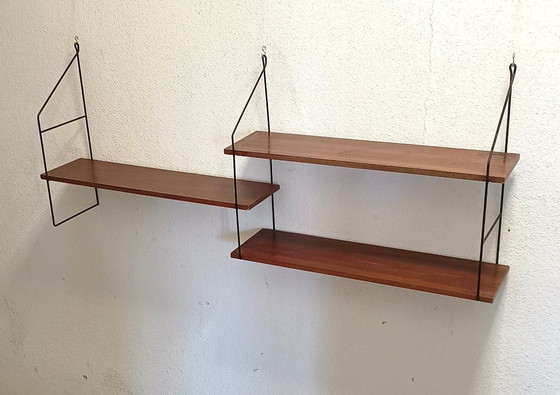 Image 1 of Scaffale da parete anni '50 con più ripiani