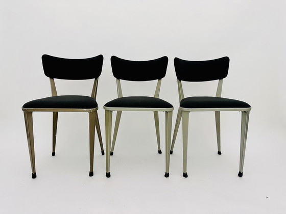 Image 1 of Ba3 Stühle Von Ernest Race Für Race Furniture – England, 1945
