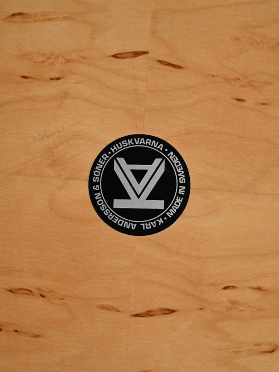 Image 1 of Tavolino da caffè rotondo scandinavo in betulla di Karl Andersson & Söner