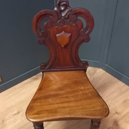 Antique English Hall Chair