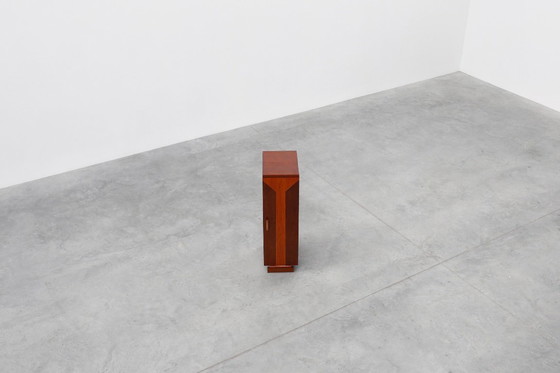 Image 1 of Armario Art Decó único con incrustaciones de chapa de madera, Francia años 20