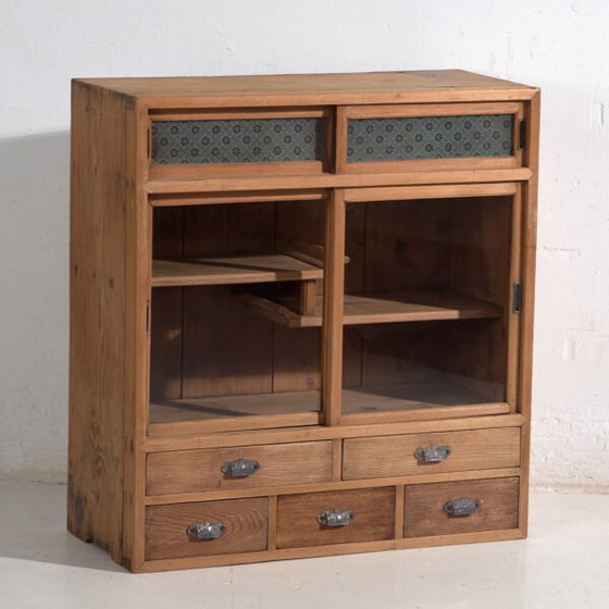 Antique Japanese cedar tea cabinet (Cha Tansu) – Taisho / Showa – circa 1912–1945 #32 – Storage cabinet (photo 5 of 40)