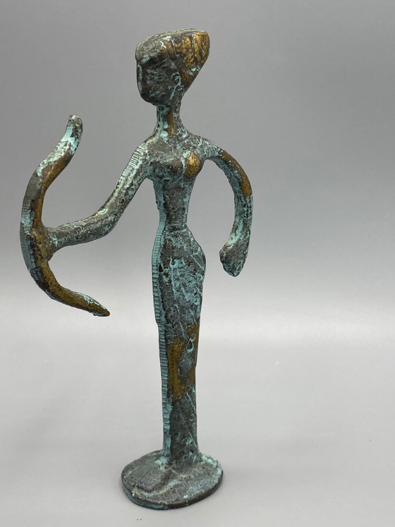 Artemis the Archer in Verdigris Patinated Bronze – Modernist Sculpture – Metal (photo 4 of 6)