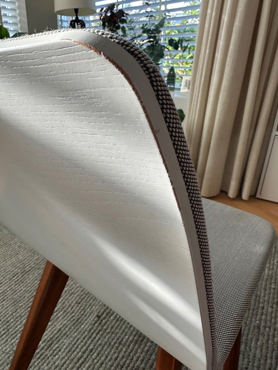 Image 1 of Zeitraum Morph Stuhl