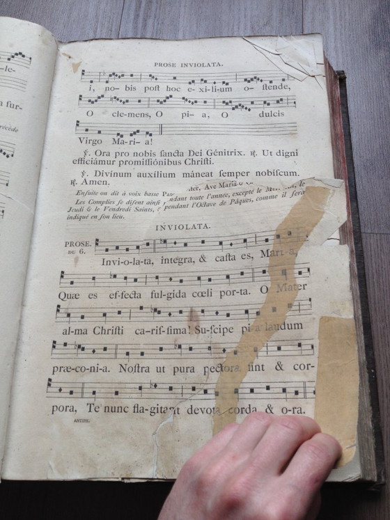 Image 1 of Libro antifonario romano del 1864