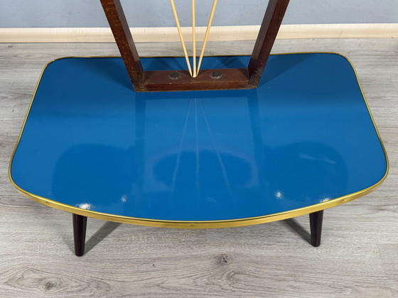 Image 1 of Vintage Formica Mid-Century Plantentafel met Space Age vibes