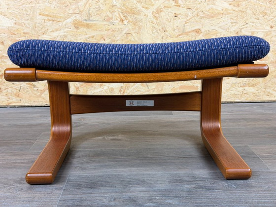1960s/70s teak stool/ottoman by Svend Skippers Furniture Denmark – Footstools & poufs, Textile (photo 10 of 13)