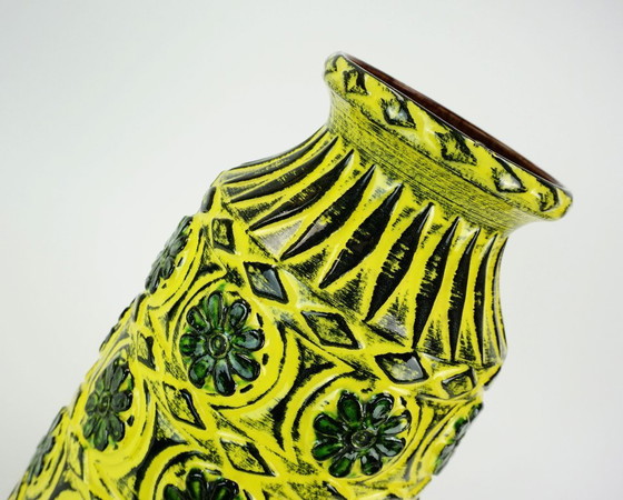 Image 1 of 1960s bay keramik VASE relief flower decor green yellow black model 76 40 WGP