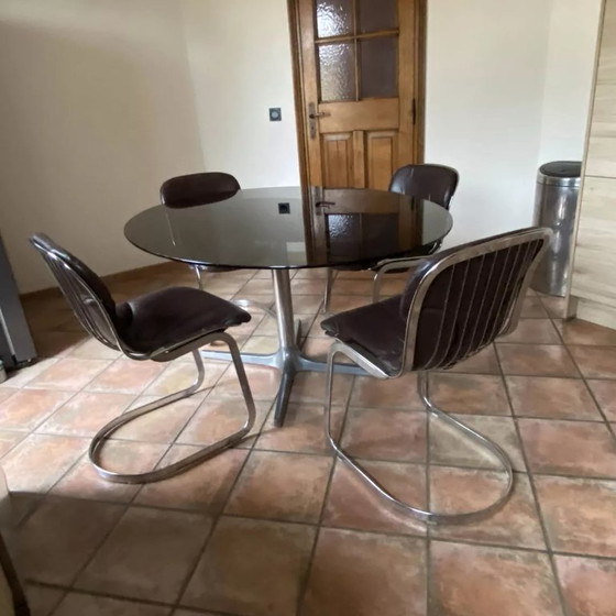 Image 1 of Roche Bobois oval table. 1970. Space age. 150x120.