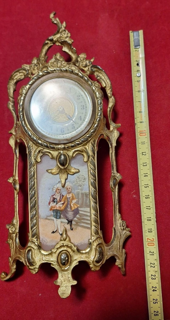 Mignonette Rococo Louis XV Table Clock – Glass, Porcelain (photo 3 of 12)