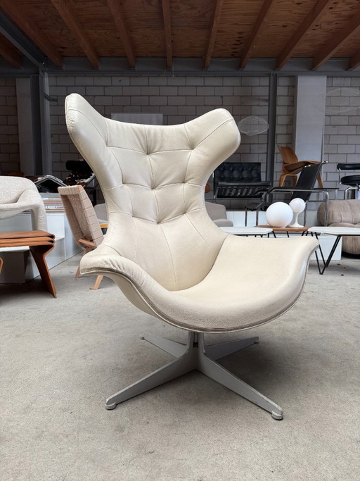 Sillón Poltrona Frau Regina, Paolo Rizzatto (stock: 2)