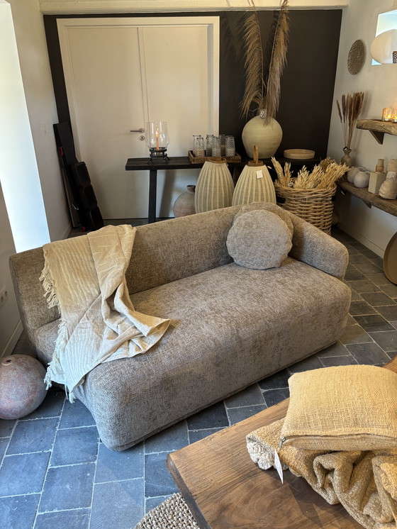 Image 1 of High-end armchair