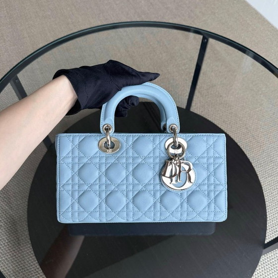 Image 1 of DIOR D-JOY MEDIUM - CANNAGE LAMSLEER LICHTBLAUW BABYBLAUW GOUDEN BESLAG