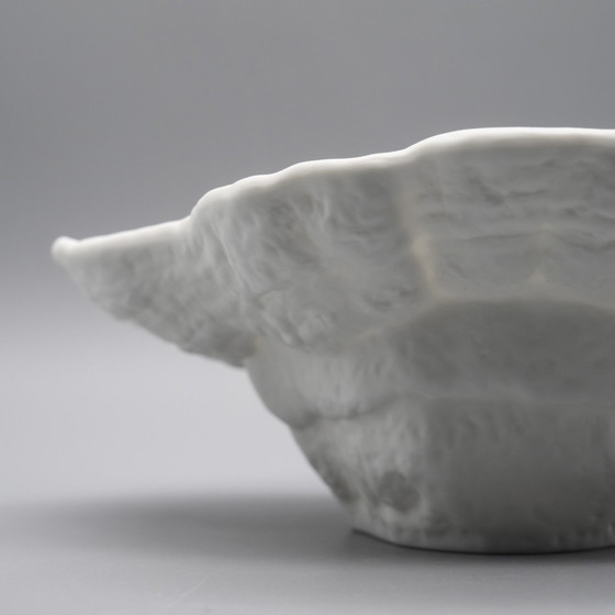 Image 1 of Élégance organique Bol sculptural en porcelaine biscuit blanc par Hutschenreuther, Allemagne, années 1970