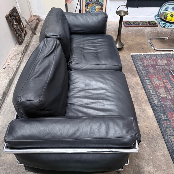 Image 1 of Le Corbusier 2-Sitzer-Sofa