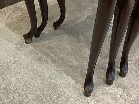 Image 1 of Ensemble de 3 tables basses gigognes rustiques style Louis XV 1950
