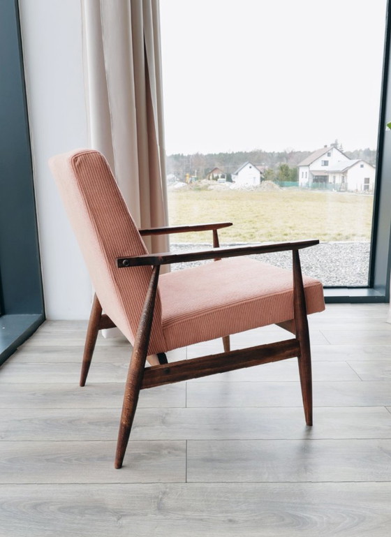 Image 1 of Vintage fauteuil saumon rose ribfluweel mid century modern design 1970