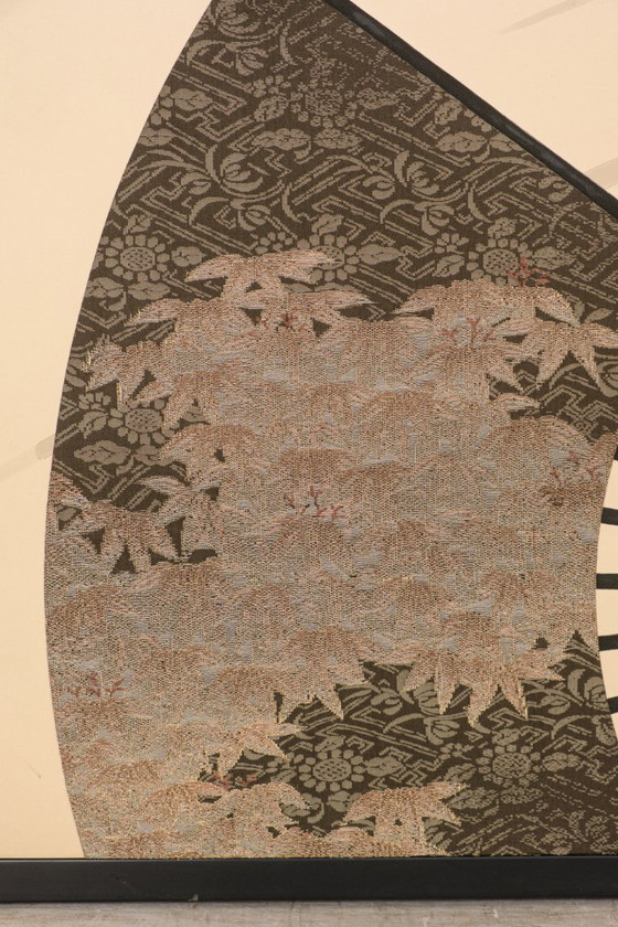 Image 1 of Antiek Japans kamerscherm met kleurrijke waaiers