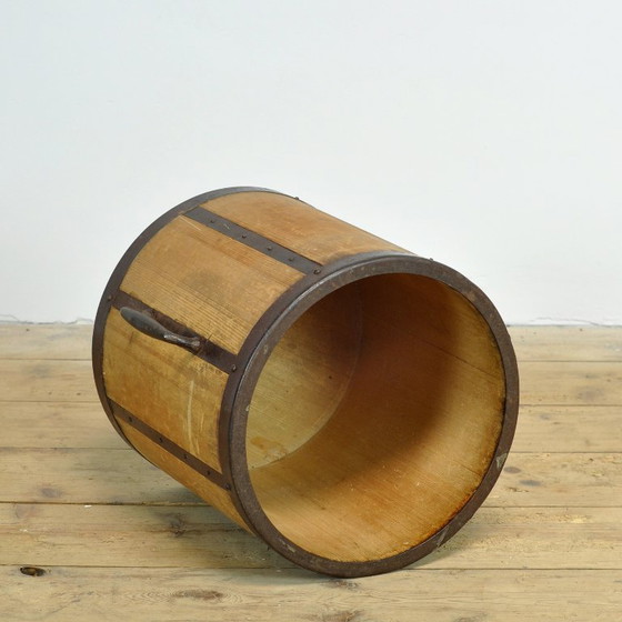 Antieke Japanse houten rijstmaat, circa 1930 – Decoratieve objecten, Iron, Wood (photo 5 of 9)