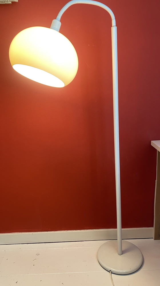 Image 1 of Vintage vloerlamp bol 1960