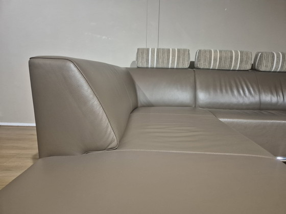 Image 1 of Canapé d'angle Montel - Marron - Cuir - Appuie-têtes - Design