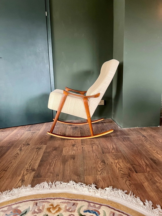 Originele Mid Century Modern Sculpturale Teakhouten Schommelstoel van Ingmar Relling. Scandinavische Moderne (photo 3 of 11)